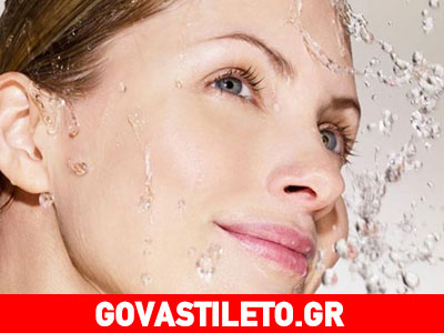 Τα 7 βήματα για ένα βαθύ καθαρισμό προσώπου